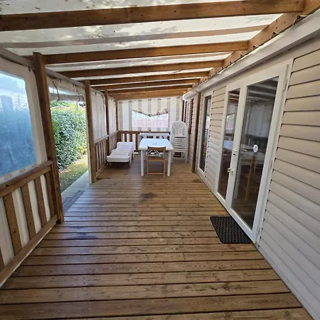 Mobil-home - 8pers - 10m Des Piscines